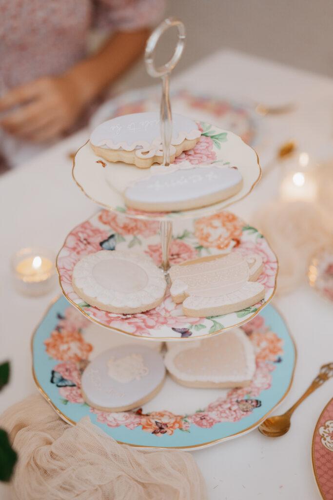 Majolica photo bridal shower 80
