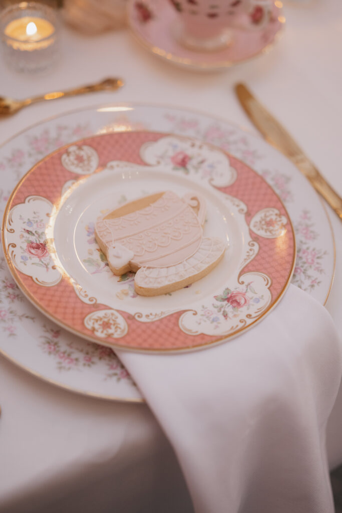 Majolica photo bridal shower 95