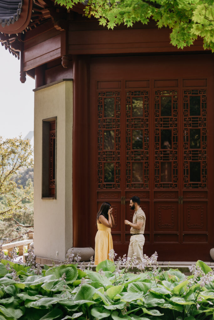 Majolica photo montreal surprise proposal botanical garden 16