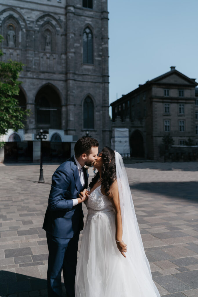 Majolica photo multicultural courthouse wedding montreal 119