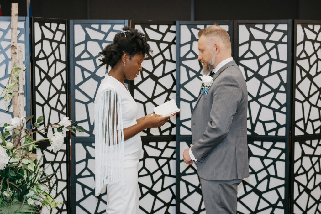 Majolica Photo Courthouse Winter Wedding Montreal