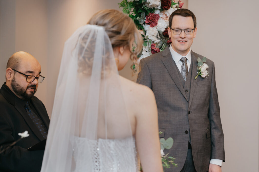 Majolica Photo wedding at hotel place d'armes