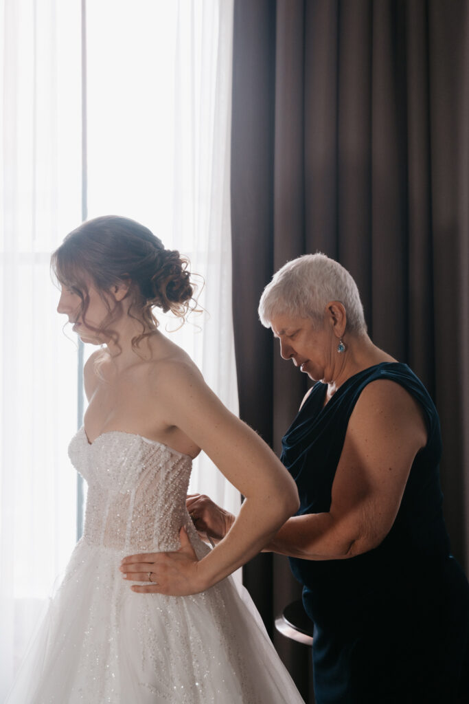 Majolica Photo wedding at hotel place d'armes