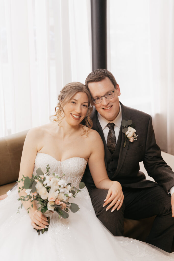 Majolica Photo wedding at hotel place d'armes